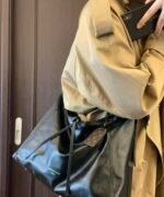 CarryAll Vibe MM LV Vibe - Handbags |
LOUIS VUITTON