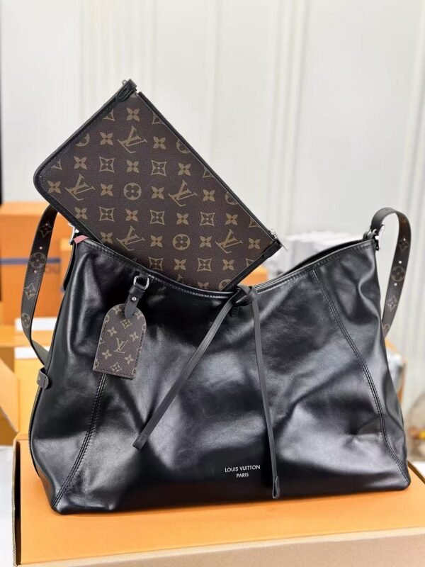 CarryAll Vibe MM LV Vibe - Handbags |
LOUIS VUITTON