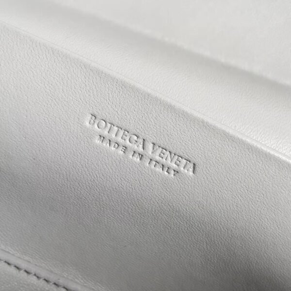 BOTTEGA VENETA

Bang Bang vanity case