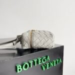 BOTTEGA VENETA

Bang Bang vanity case